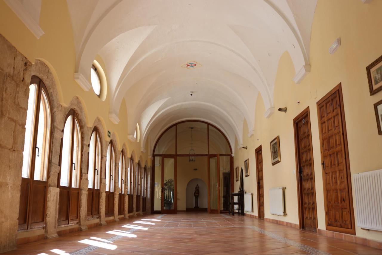 Hotel Monasterio De Tejeda Garaballa Eksteriør billede